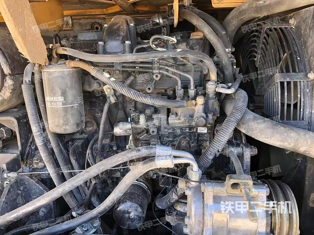 發(fā)動機整體俯視（整機外觀）