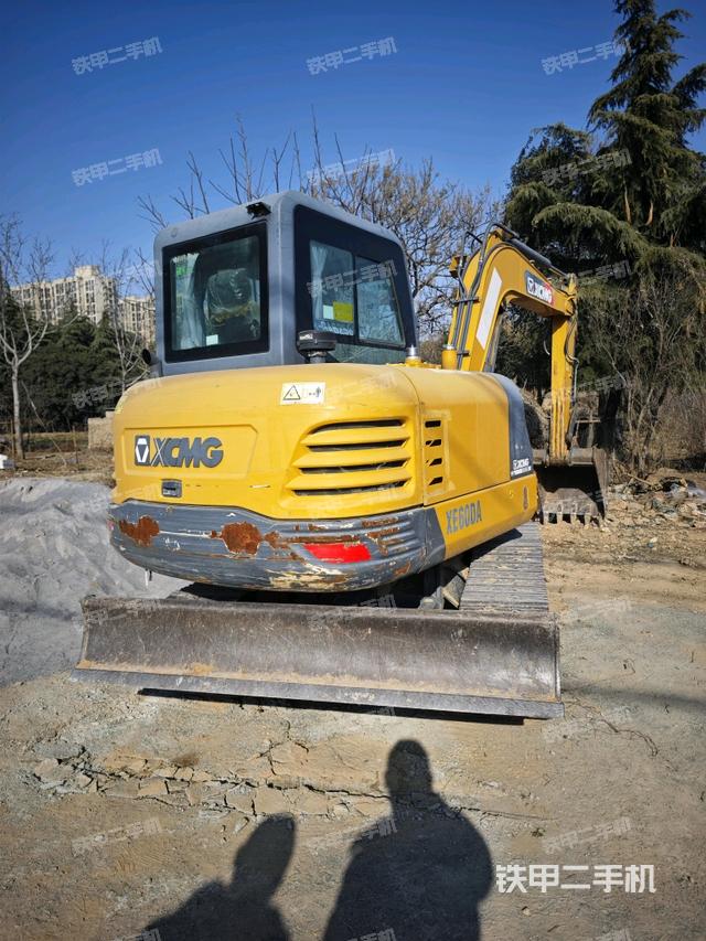 整機(jī)右后45°(整機(jī)外觀) 整機(jī)右后45°(整機(jī)外觀)