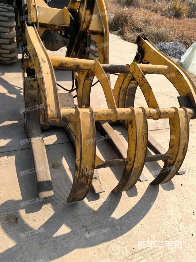 工作裝置整體(整機外觀及大件) 工作裝置整體(整機外觀及大件)