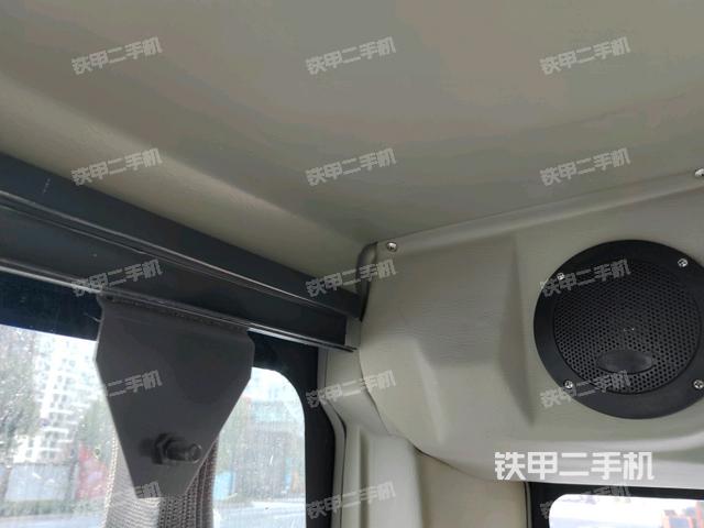 座椅后部(駕駛室部分) 座椅后部(駕駛室部分)