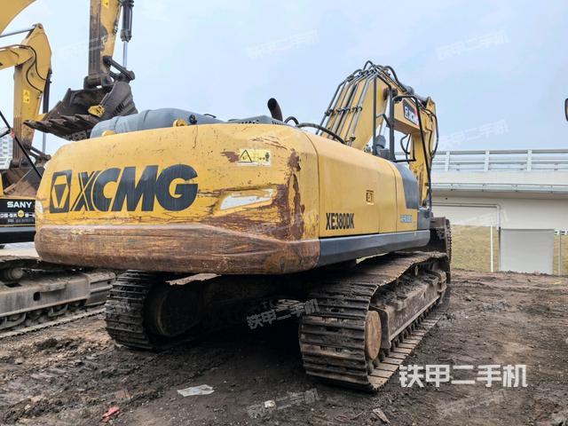 右后45(整機(jī)外觀) 右后45(整機(jī)外觀)