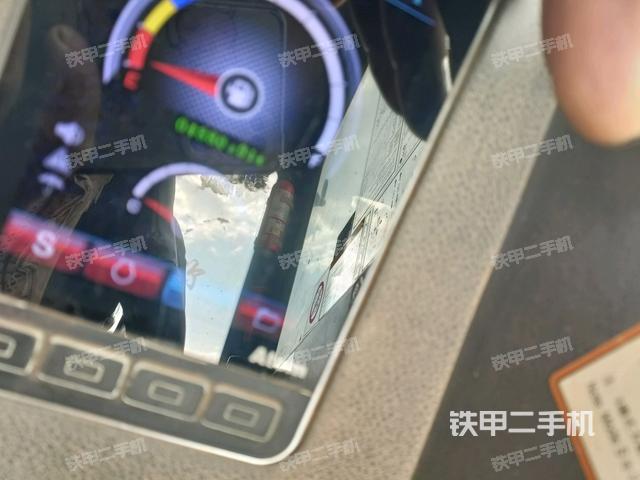 小時(shí)表(駕駛室部分) 小時(shí)表(駕駛室部分)