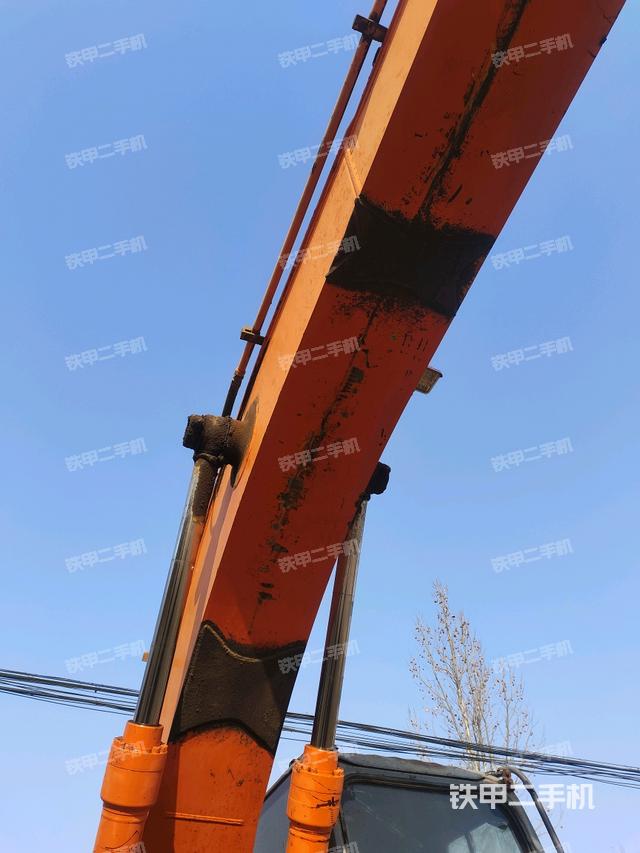 小臂整體右前（工作和回轉(zhuǎn)裝置）