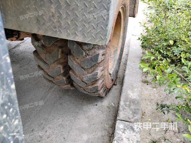 左托鏈輪和鏈筋(行走機構) 左托鏈輪和鏈筋(行走機構)