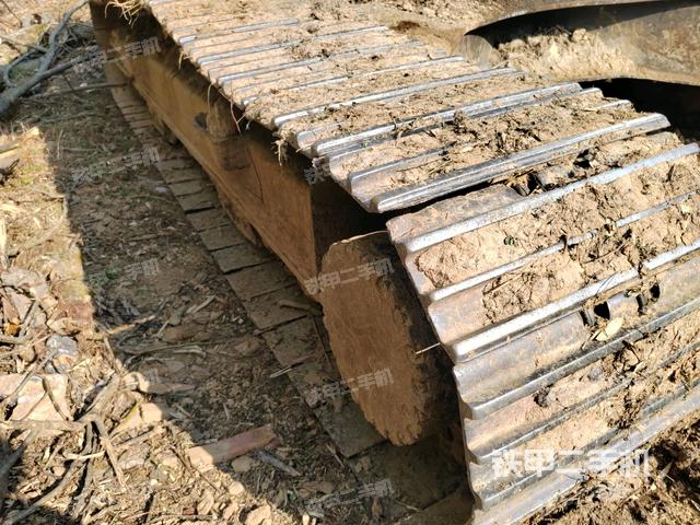 左侧履带整体 （行走机构）