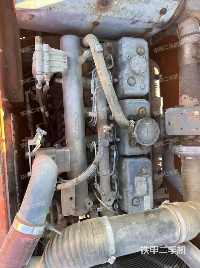 發(fā)動(dòng)機(jī)整體俯視（整機(jī)外觀）