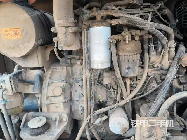 發(fā)動機整體俯視(整機外觀) 發(fā)動機整體俯視(整機外觀)