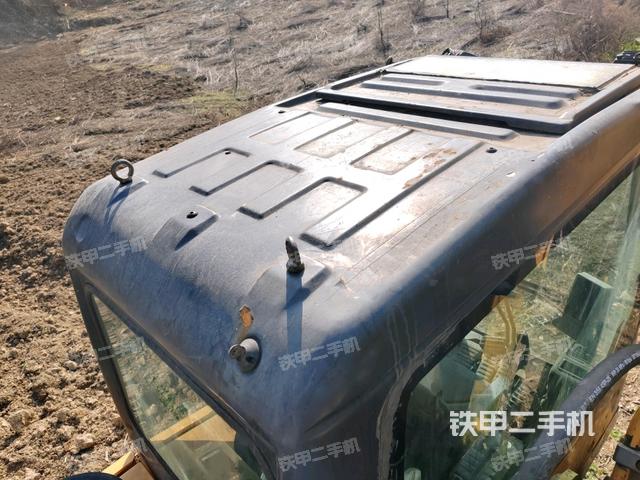 驾驶室顶部俯视（上车部件）