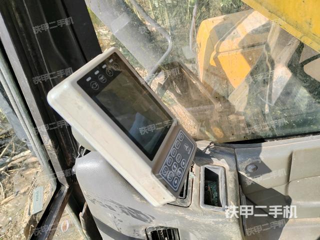 显示屏 （驾驶室部分）