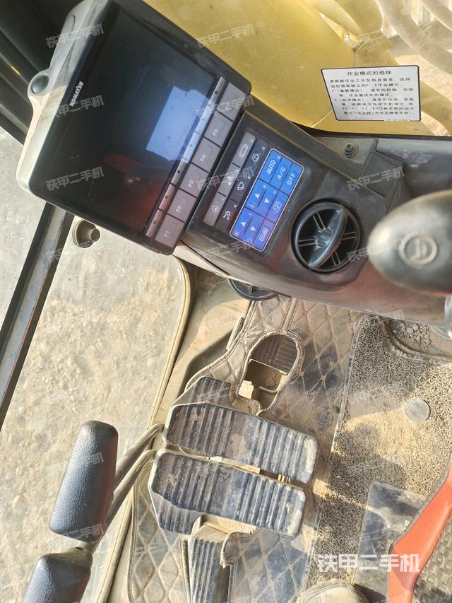 小時(shí)表（駕駛室部分）