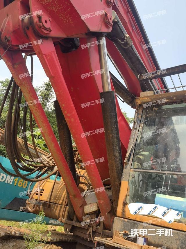 工作裝置4(工作裝置) 工作裝置4(工作裝置)