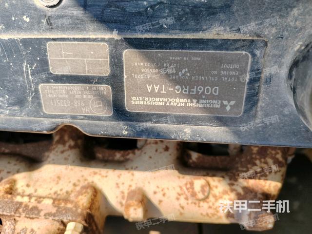 气门室盖螺丝特写（上车部件）