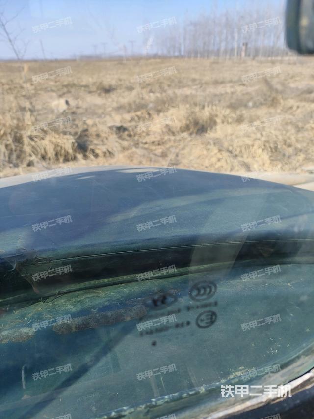 后窗玻璃角標(biāo)(駕駛室部分) 后窗玻璃角標(biāo)(駕駛室部分)