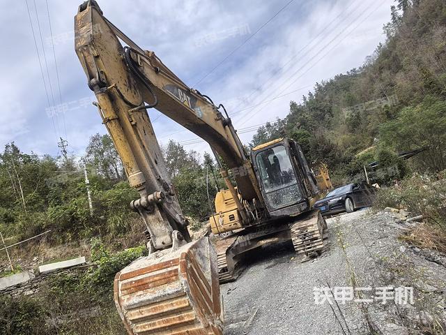 卡特彼勒320C挖掘机