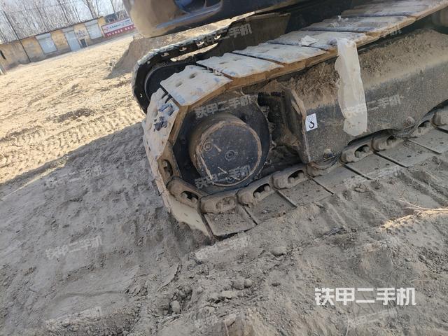 右驅(qū)動(dòng)輪(行走機(jī)構(gòu)) 右驅(qū)動(dòng)輪(行走機(jī)構(gòu))