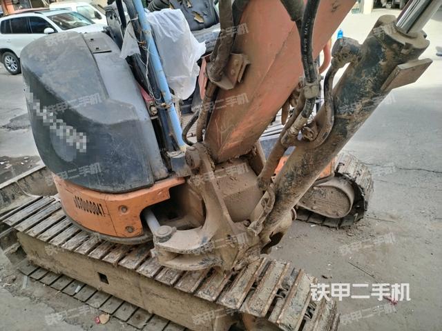 右前45(整機(jī)外觀) 右前45(整機(jī)外觀)