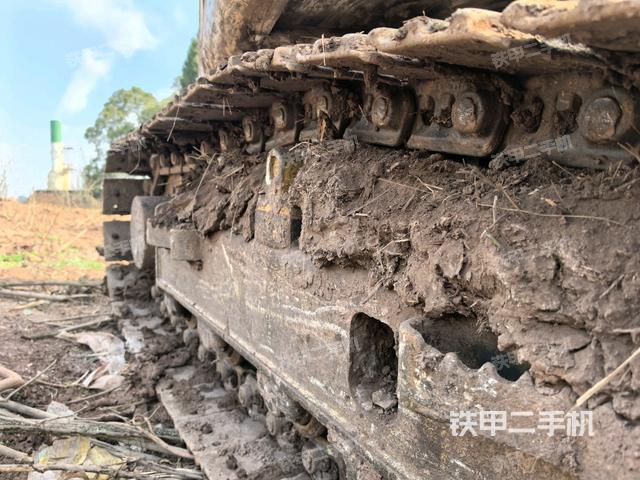 右導(dǎo)向輪（行走機構(gòu)）