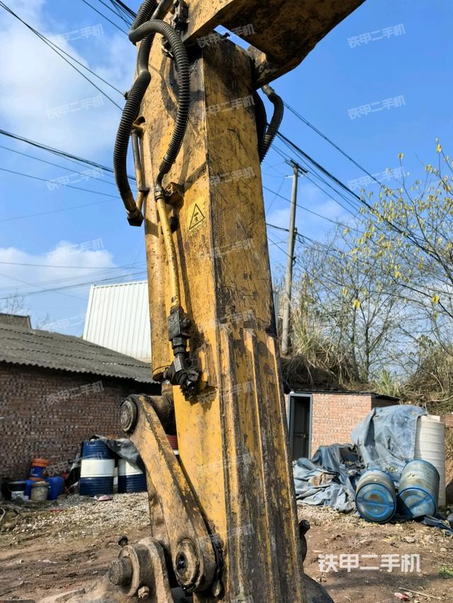 小臂整體左后（工作和回轉(zhuǎn)裝置）