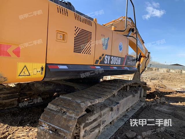 整機(jī)右后45°(整機(jī)外觀) 整機(jī)右后45°(整機(jī)外觀)