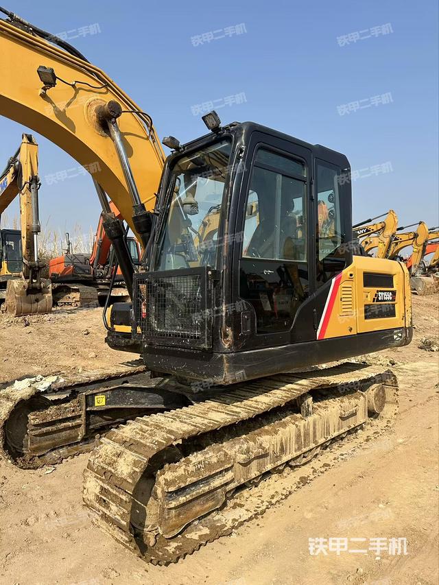 駕駛室整體（整機(jī)外觀）