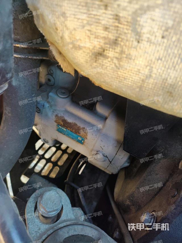 液壓泵室(大件艙室) 液壓泵室(大件艙室)