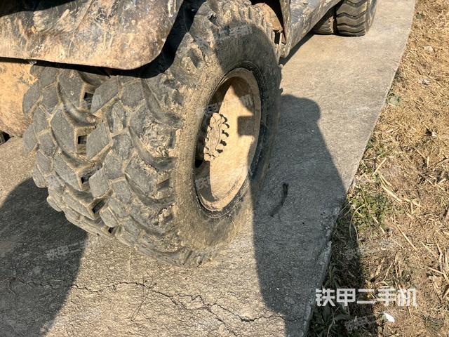 單側(cè)履帶整體（整機外觀）