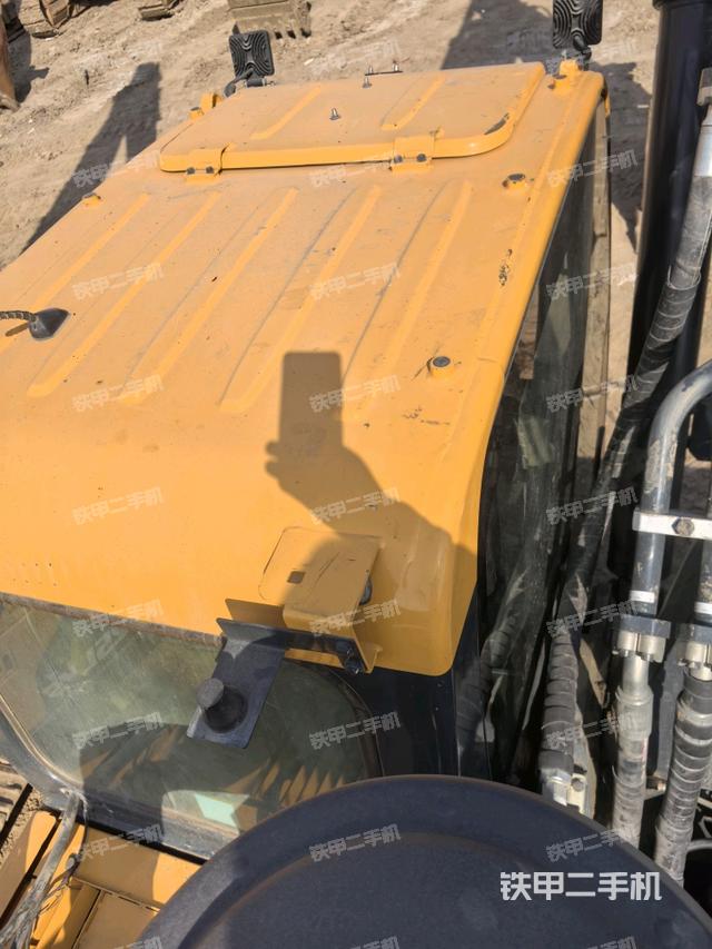 駕駛室頂部俯視（上車部件）