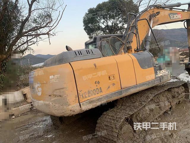 整機右后45°(整機外觀) 整機右后45°(整機外觀)