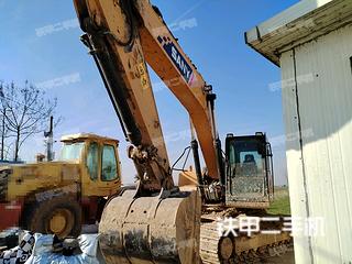 三一重工SY215C挖掘機(jī)