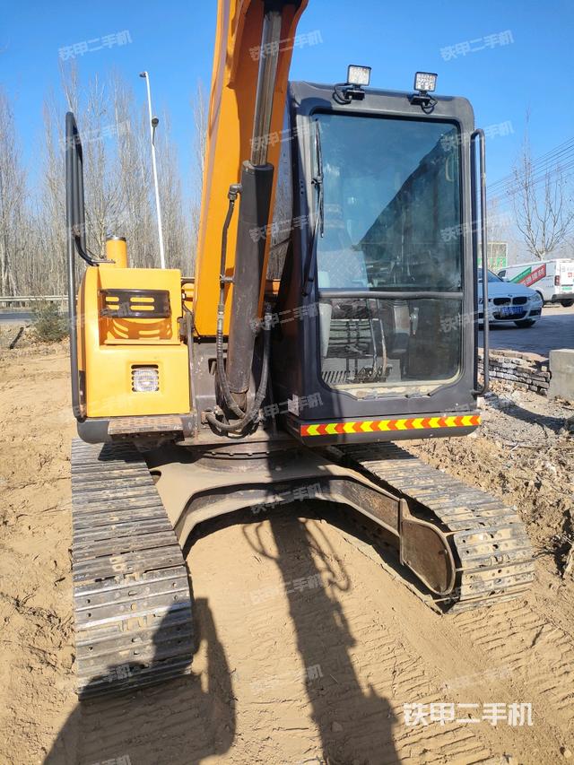 轉盤和下車架正前（工作和回轉裝置）