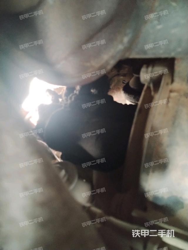 液壓泵室(大件艙室) 液壓泵室(大件艙室)