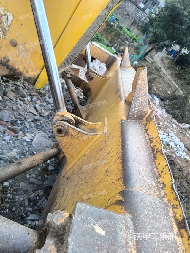 左驅(qū)動輪（推土機底盤及工作裝置）