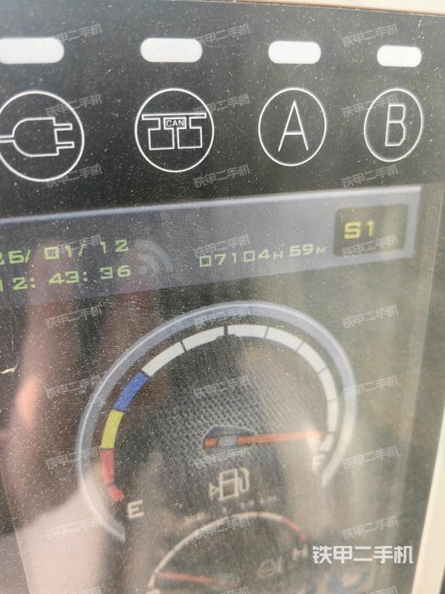 小時表(駕駛室部分) 小時表(駕駛室部分)