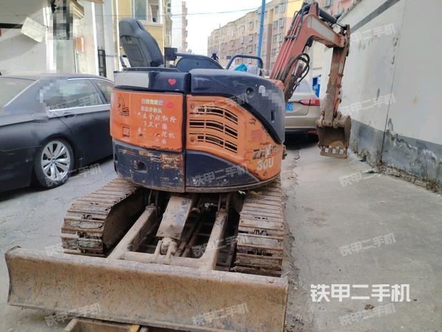 右后45(整機(jī)外觀) 右后45(整機(jī)外觀)