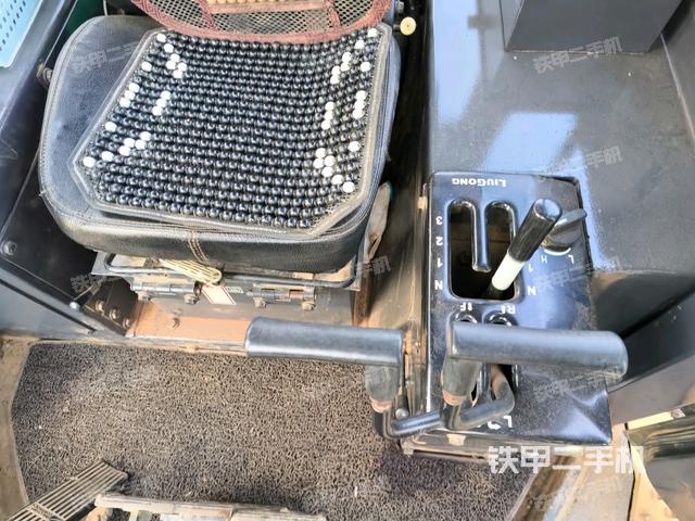 小時表（推土機駕駛室）