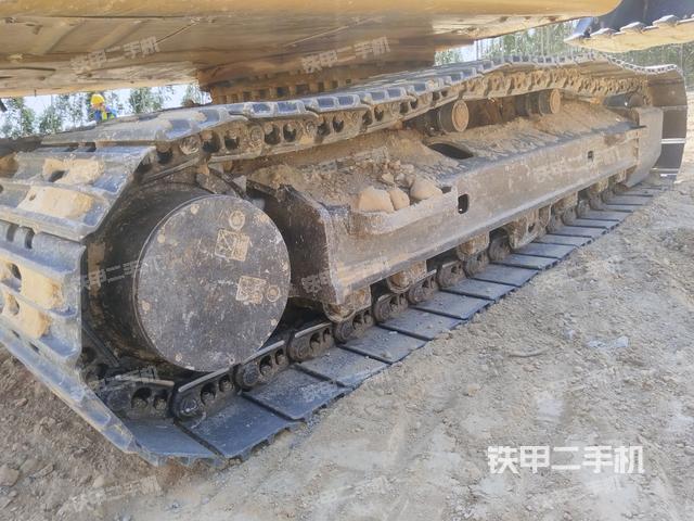 單側履帶整體（整機外觀）