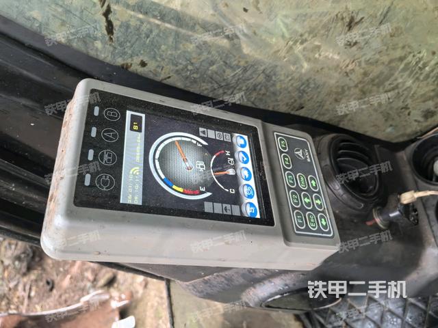 顯示屏?(駕駛室部分) 顯示屏?(駕駛室部分)