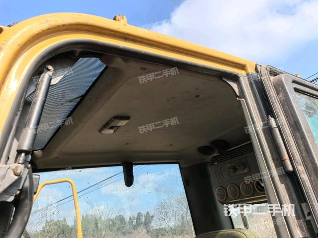 頂棚整體（駕駛室部分）