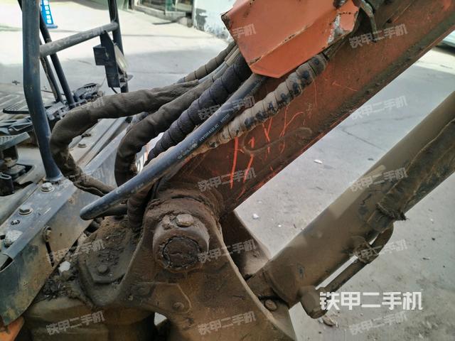 大臂根部?斜(工作和回轉(zhuǎn)裝置) 大臂根部?斜(工作和回轉(zhuǎn)裝置)
