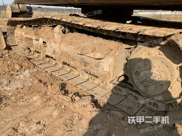 單側(cè)履帶整體（整機外觀）