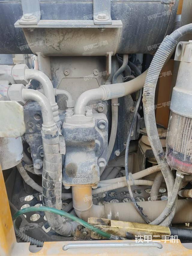 液壓泵室（大件艙室）