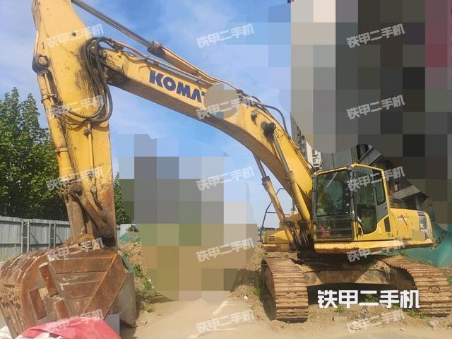 小松PC360-8M0挖掘机的设备实拍-第1张实拍照片
