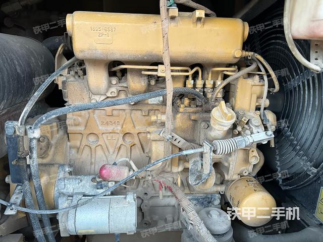 發(fā)動(dòng)機(jī)整體俯視（整機(jī)外觀）