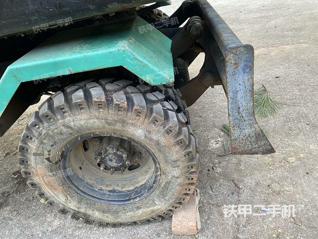 左側(cè)履帶整體?(行走機(jī)構(gòu)) 左側(cè)履帶整體?(行走機(jī)構(gòu))