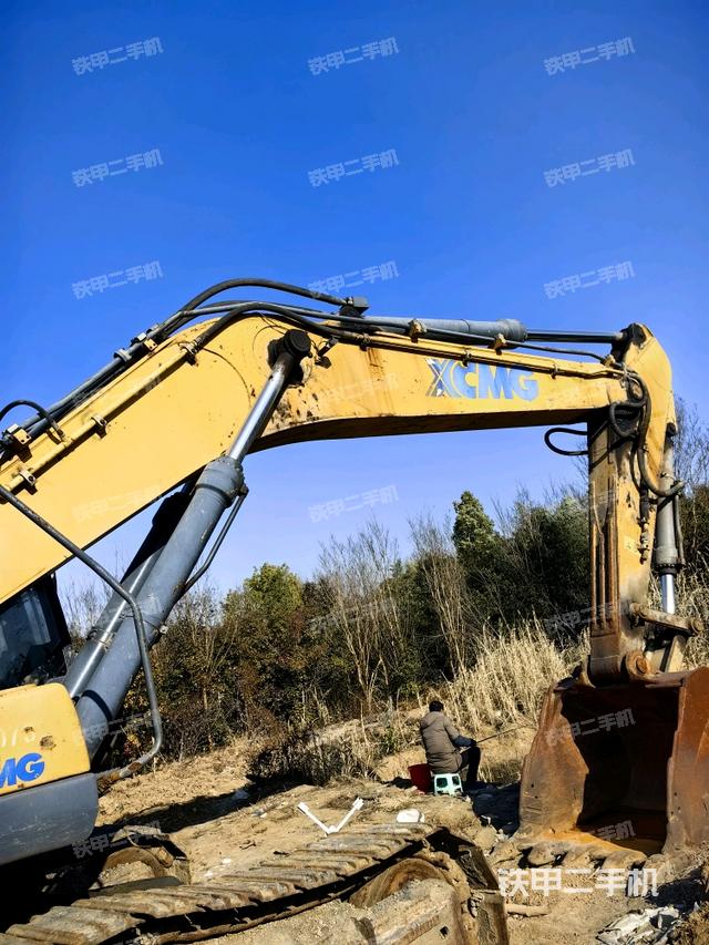 大臂整體?右側（工作和回轉裝置）