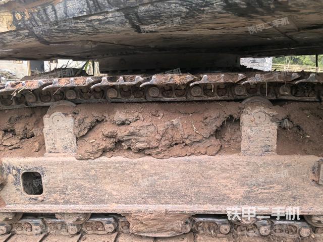 左導(dǎo)向輪(行走機(jī)構(gòu)) 左導(dǎo)向輪(行走機(jī)構(gòu))