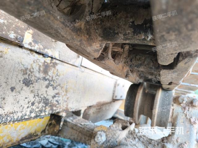 右驅(qū)動輪（推土機底盤及工作裝置）