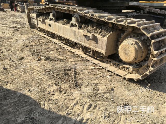 左導(dǎo)向輪（行走機(jī)構(gòu)）