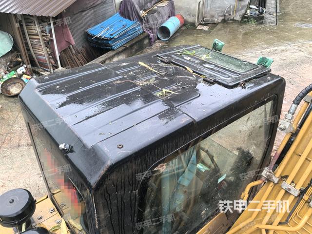 駕駛室頂部俯視(上車部件) 駕駛室頂部俯視(上車部件)