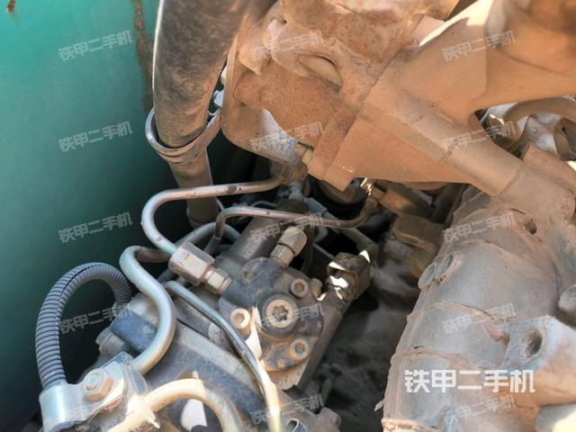 駕駛室頂部俯視(上車部件) 駕駛室頂部俯視(上車部件)